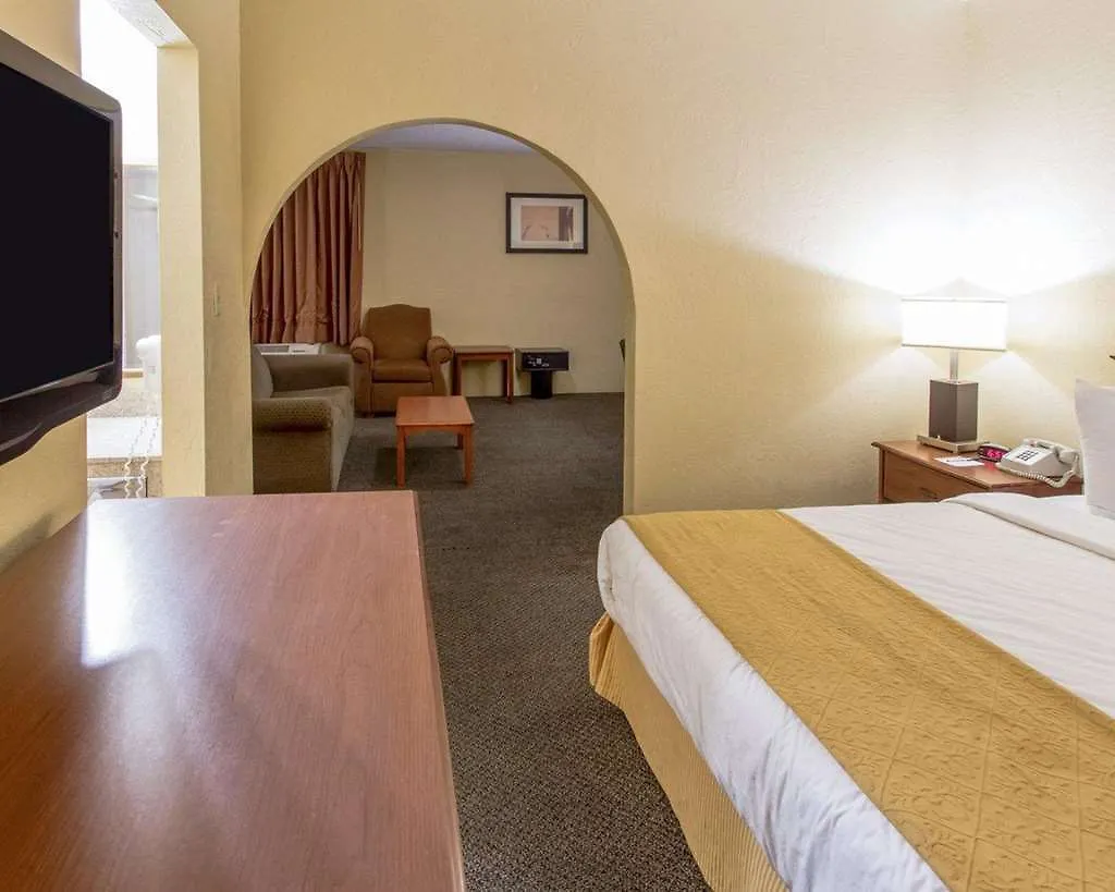 Quality Inn & Suites Goodyear - Phoenix West