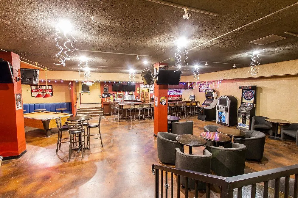 Quality Inn & Suites Goodyear - Phoenix West Hotel